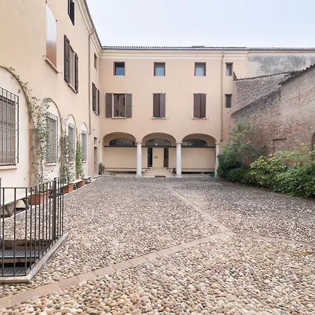 Domus 54 * Mantova